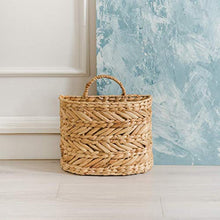 Load image into Gallery viewer, Wicker Hanging Basket